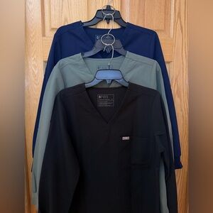 Figs V-Neck Longsleeves Scrub Tops